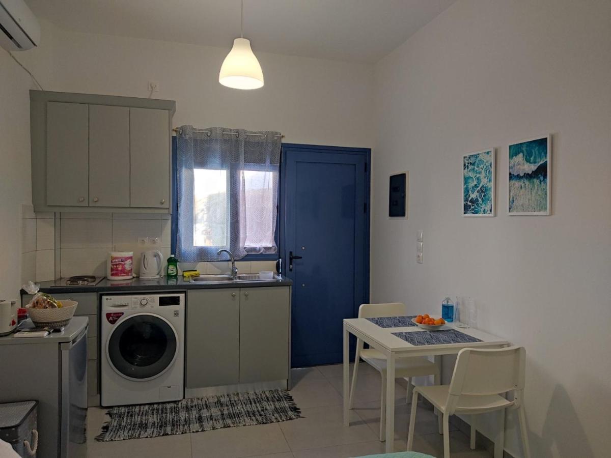 Finiki Seaside Apartment Eksteriør billede
