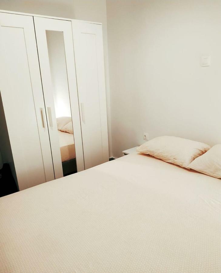 Finiki Seaside Apartment Eksteriør billede