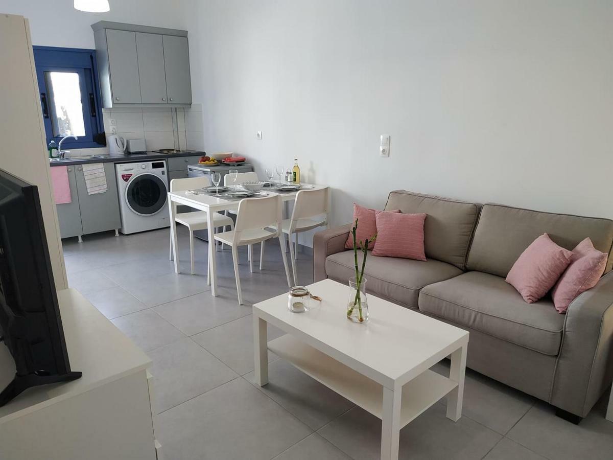 Finiki Seaside Apartment Eksteriør billede